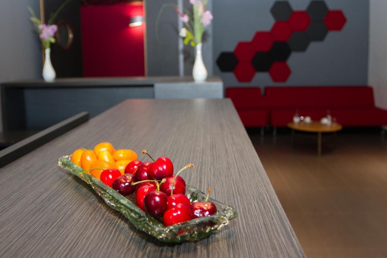 Bourquin Hotel - Lycee Hotelier Christian Bourquin أرجيليه- سور- مير المظهر الخارجي الصورة
