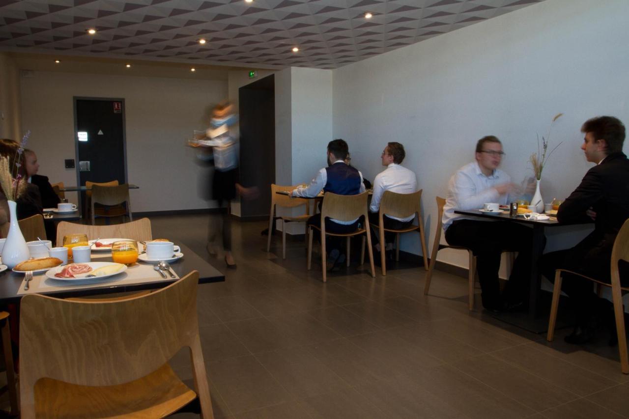 Bourquin Hotel - Lycee Hotelier Christian Bourquin أرجيليه- سور- مير المظهر الخارجي الصورة